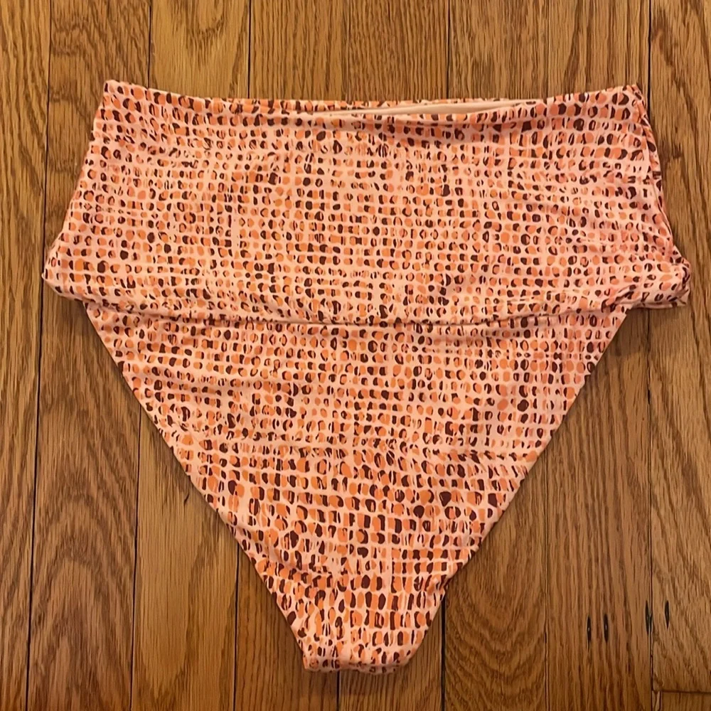 l*space Desi‎ Classic High Waisted Bikini Swim Bottom in Wild Bunch